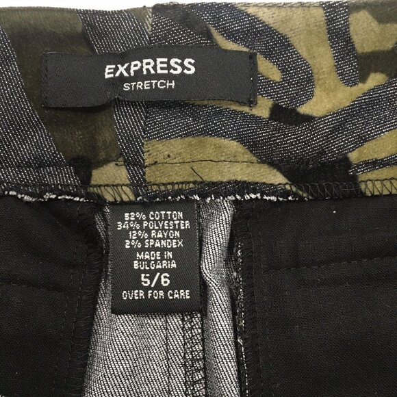 Express Mini Skirt Women Size 5/6 Green Black Animal Print Striped Camouflage - Picture 8 of 8